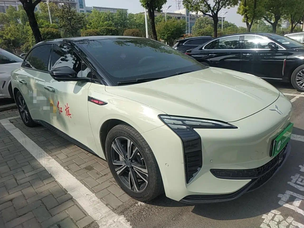 Hongqi EH7 2024 820 Pro — миниатюра 6