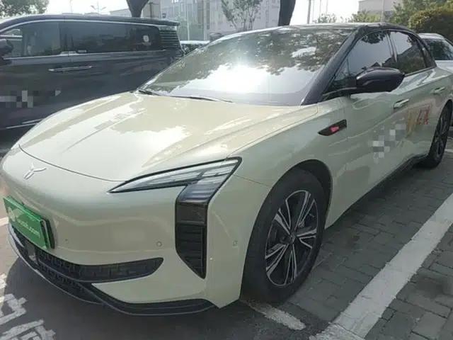 Hongqi EH7 2024 820 Pro