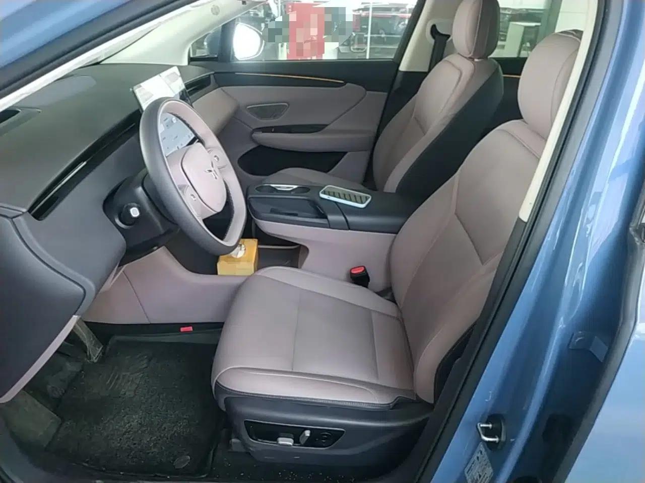 Hongqi Tiangong 06 2025 660 4x4 Smart Selection Edition — миниатюра 18