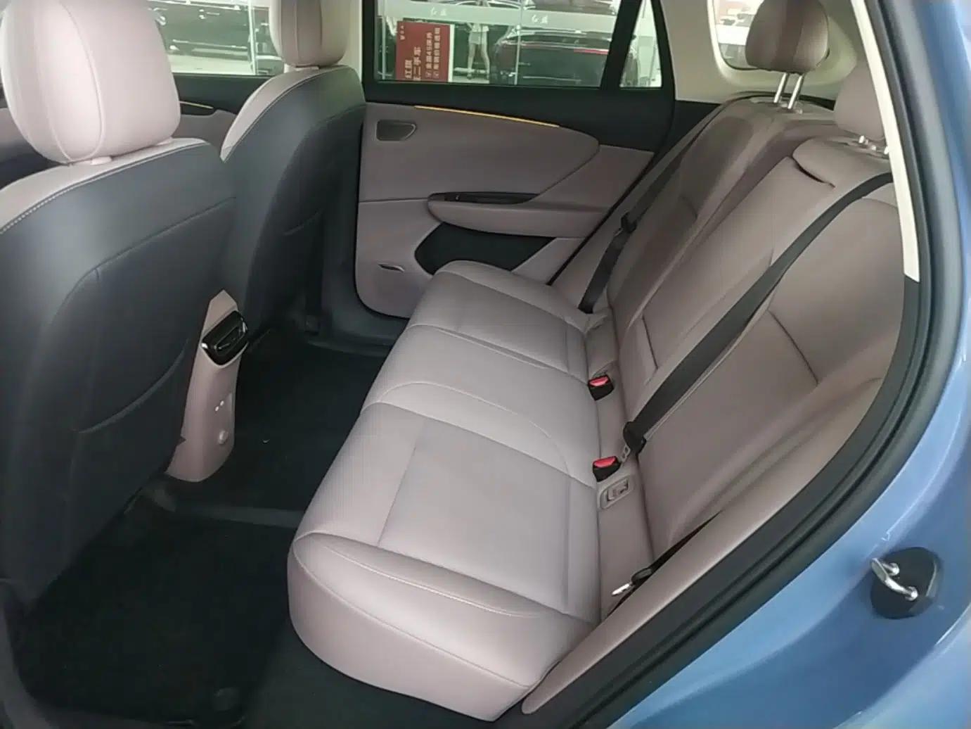 Hongqi Tiangong 06 2025 660 4x4 Smart Selection Edition — миниатюра 20