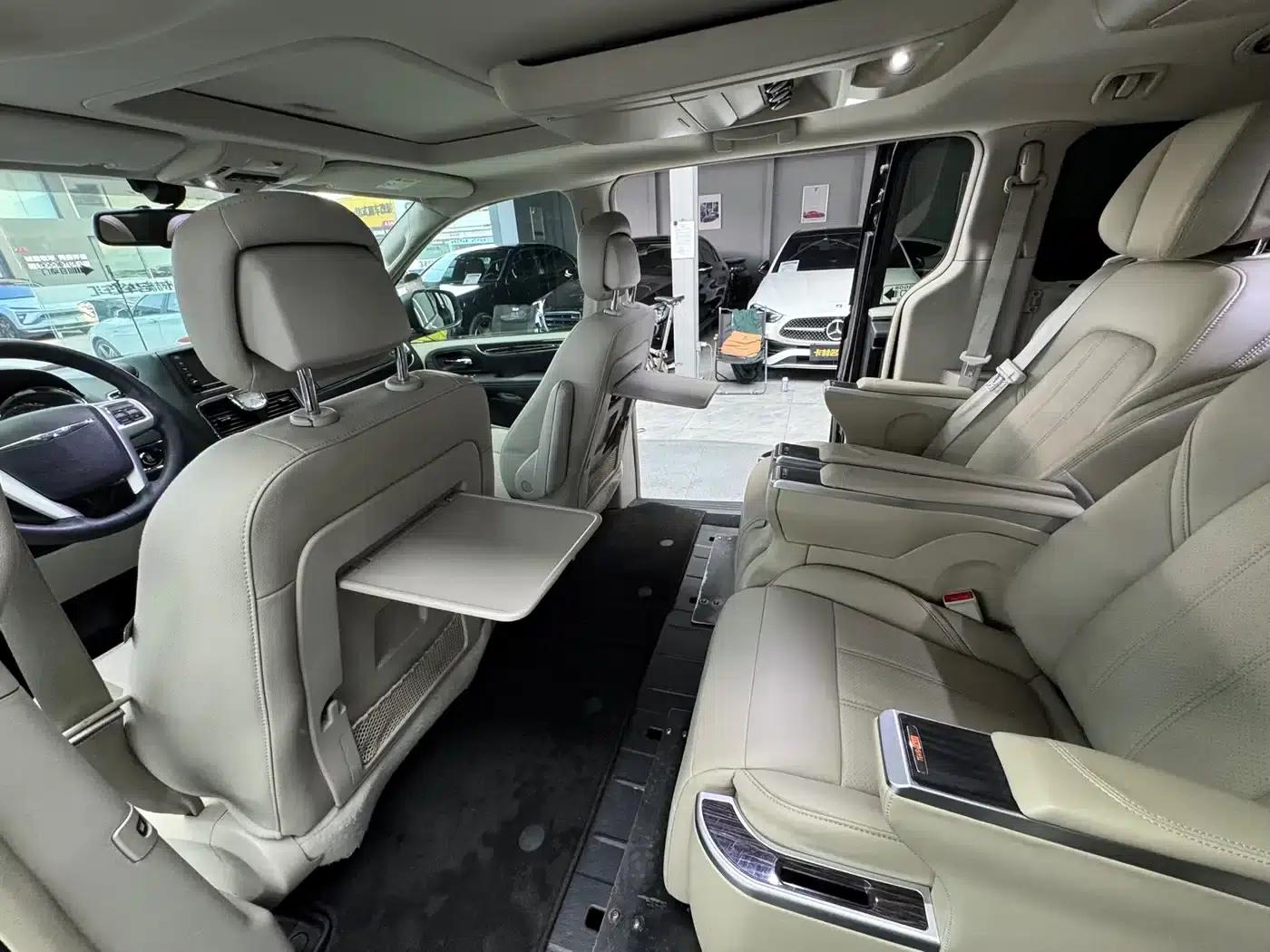 2014 Chrysler Grand Voyager (Imported) 3.6L Comfort Edition — миниатюра 21