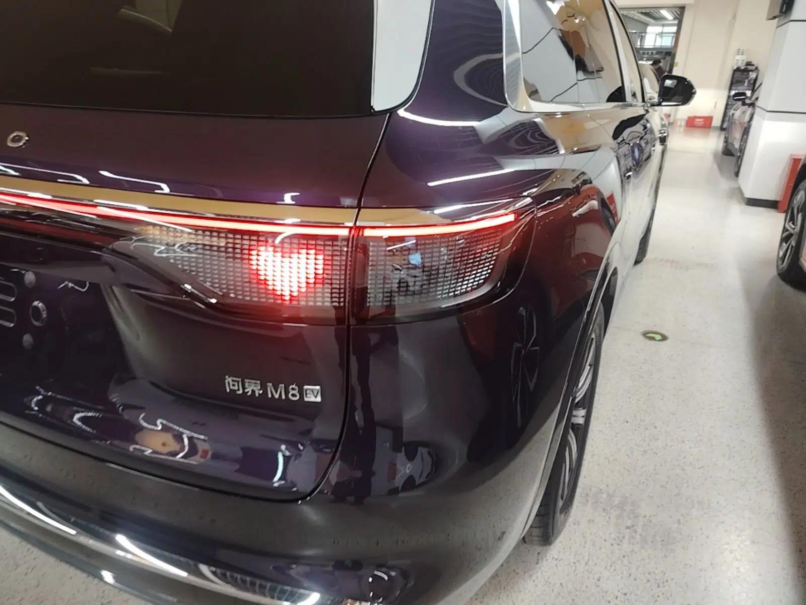 Hima AITO M8 2025 Model Pure Electric Max+ Five-Seater All-Wheel-Drive (896-line LiDAR) — миниатюра 7