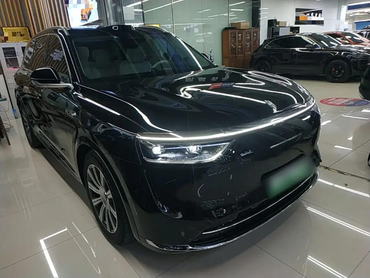 Hima AITO M8 2025 Extended-Range Max Version 37 kWh 5-Seater — миниатюра 3