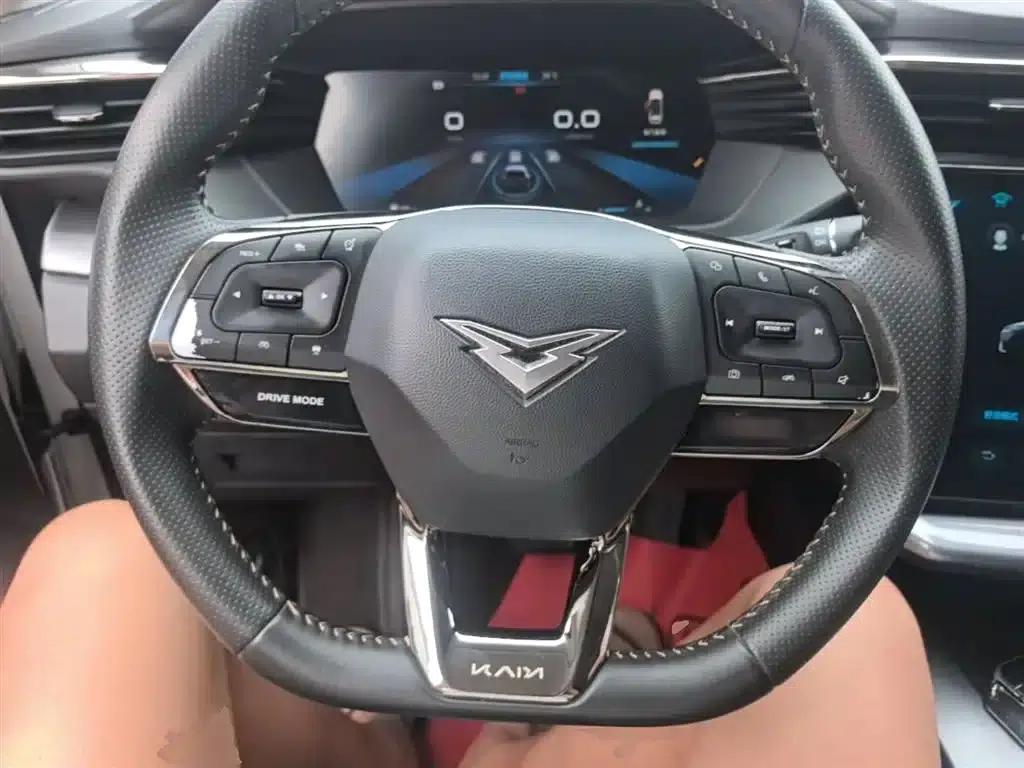 Kaiyi Kunlun 2023 Kunlun 500 Galaxy Edition — миниатюра 11