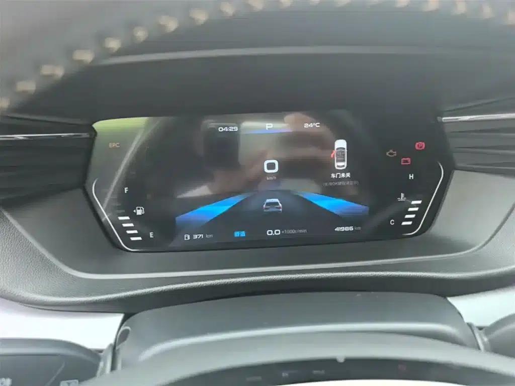 Kaiyi Kunlun 2023 Kunlun 300 Mountain Edition — миниатюра 12