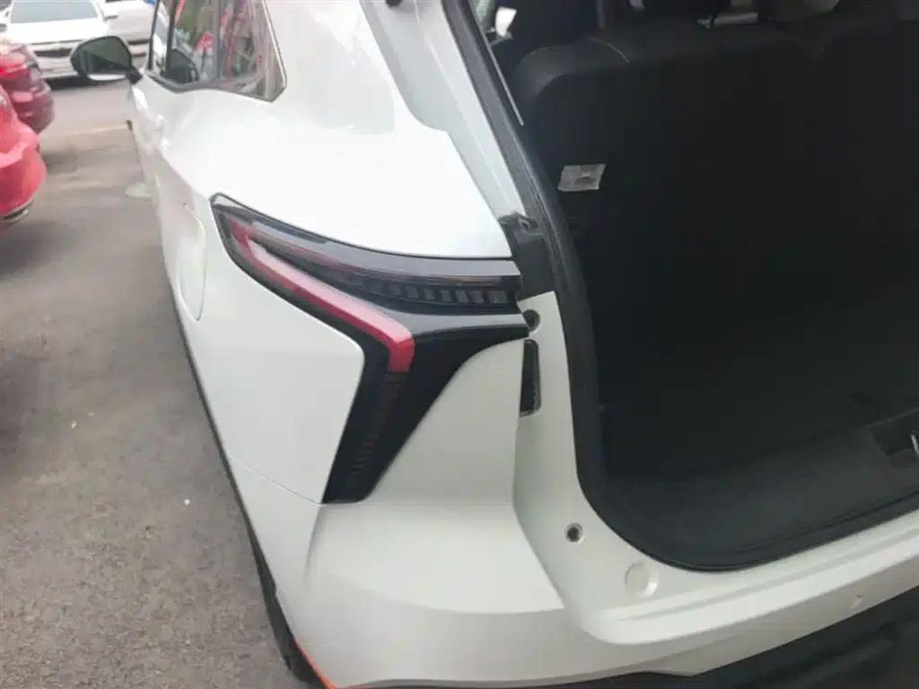 Kaiyi Kunlun 2023 Kunlun 300 Mountain Edition — миниатюра 5