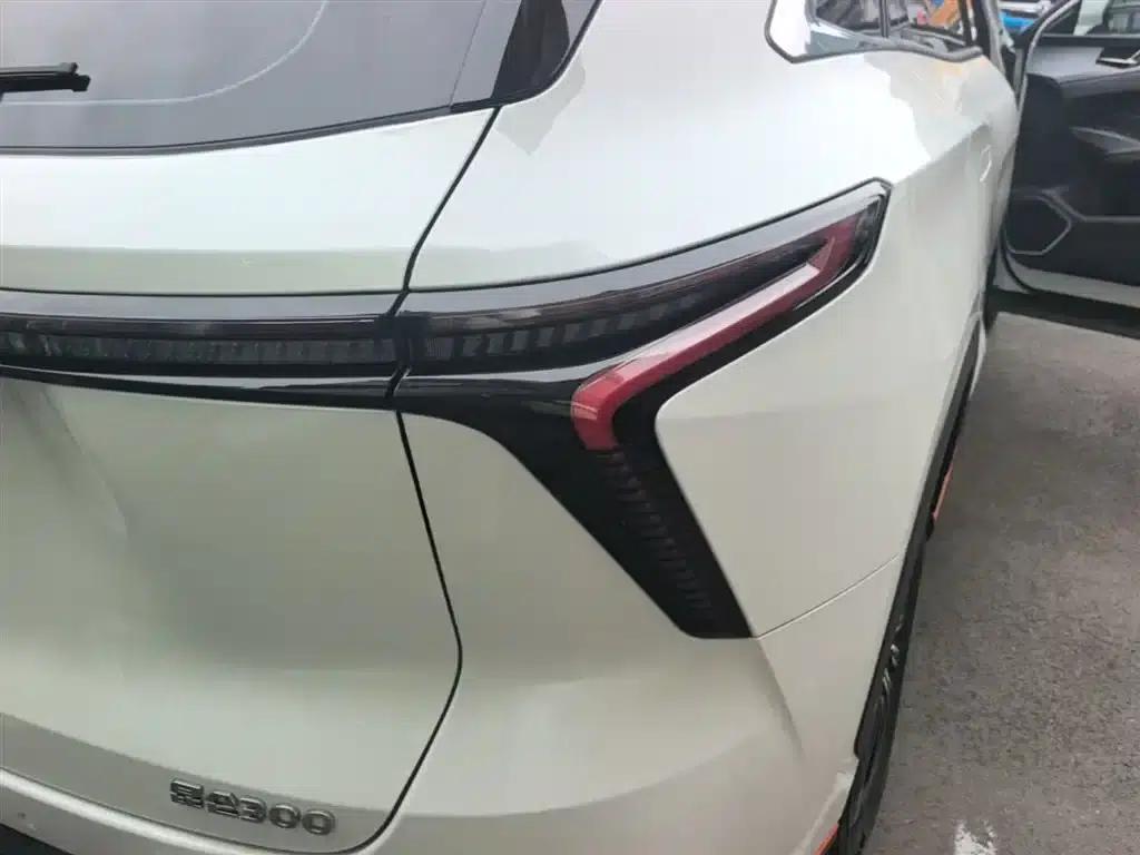 Kaiyi Kunlun 2023 Kunlun 300 Mountain Edition — миниатюра 8