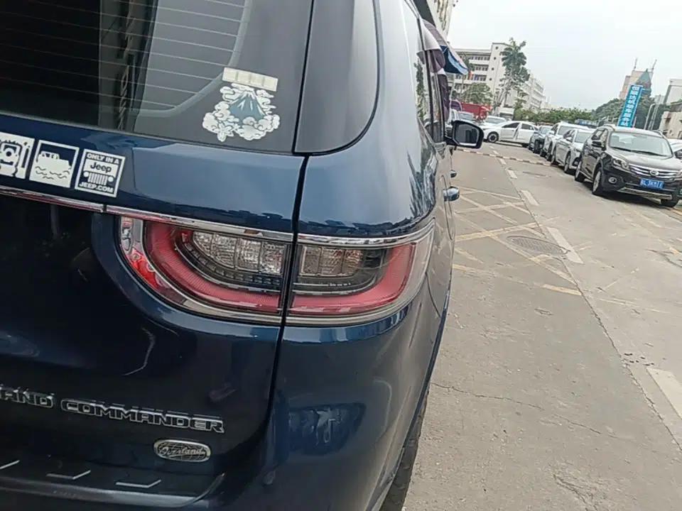 Jeep Grand Commander 2018 2.0T Four-Wheel Drive Smart Enjoyment Version China VI — миниатюра 7