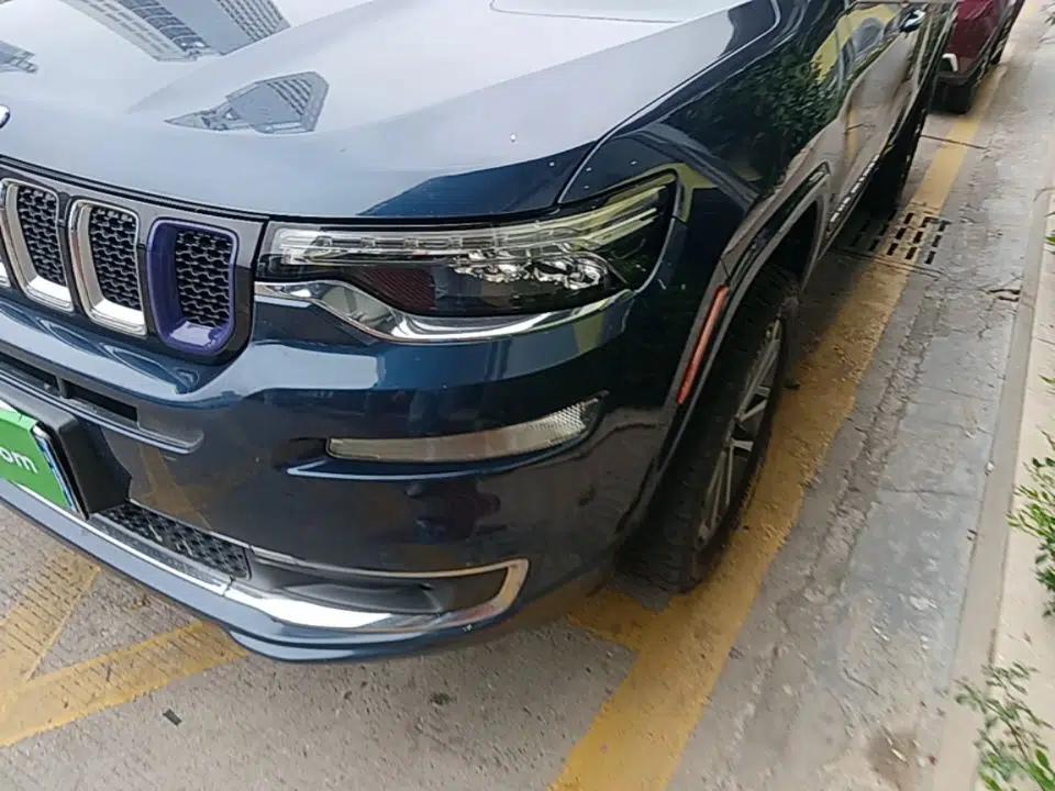 Jeep Grand Commander 2018 2.0T Four-Wheel Drive Smart Enjoyment Version China VI — миниатюра 9