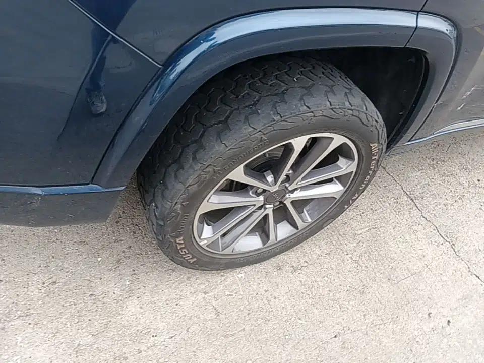 Jeep Grand Commander 2018 2.0T Four-Wheel Drive Smart Enjoyment Version China VI — миниатюра 10