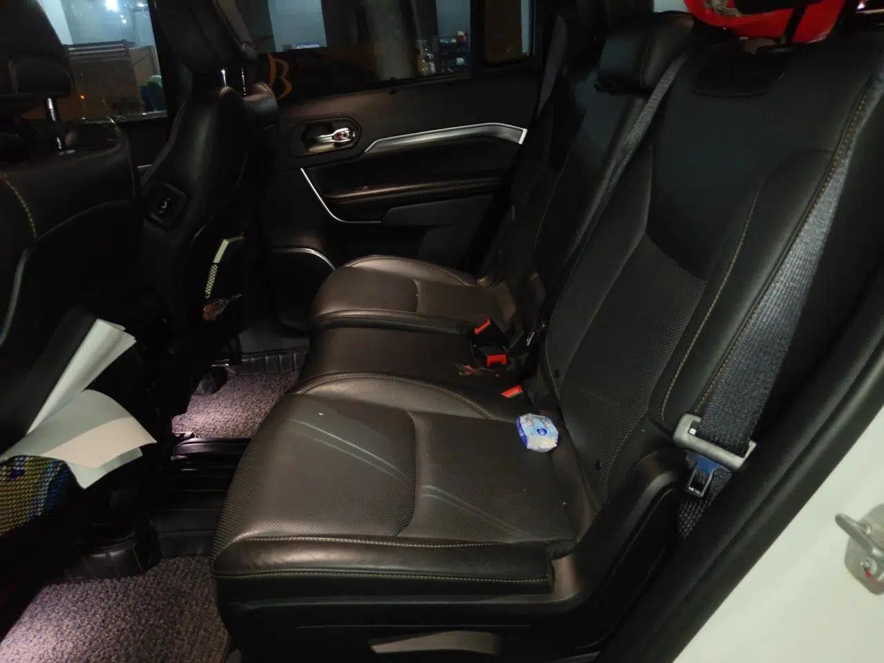 Jeep Grand Commander 2018 2.0T Four-Wheel Drive Smart Enjoyment Version China VI — миниатюра 18