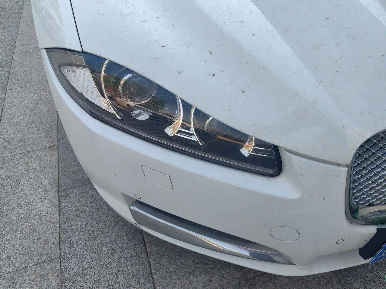Jaguar XF 2015 XF 2.0T Luxury Edition — миниатюра 7