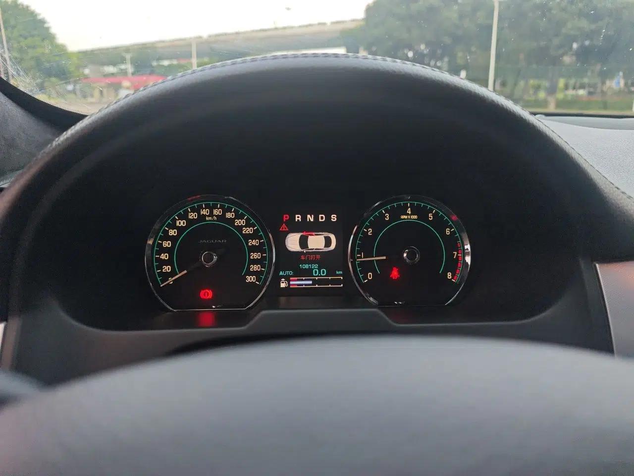 Jaguar XF 2014 XF 3.0 SC Luxury Edition — миниатюра 12