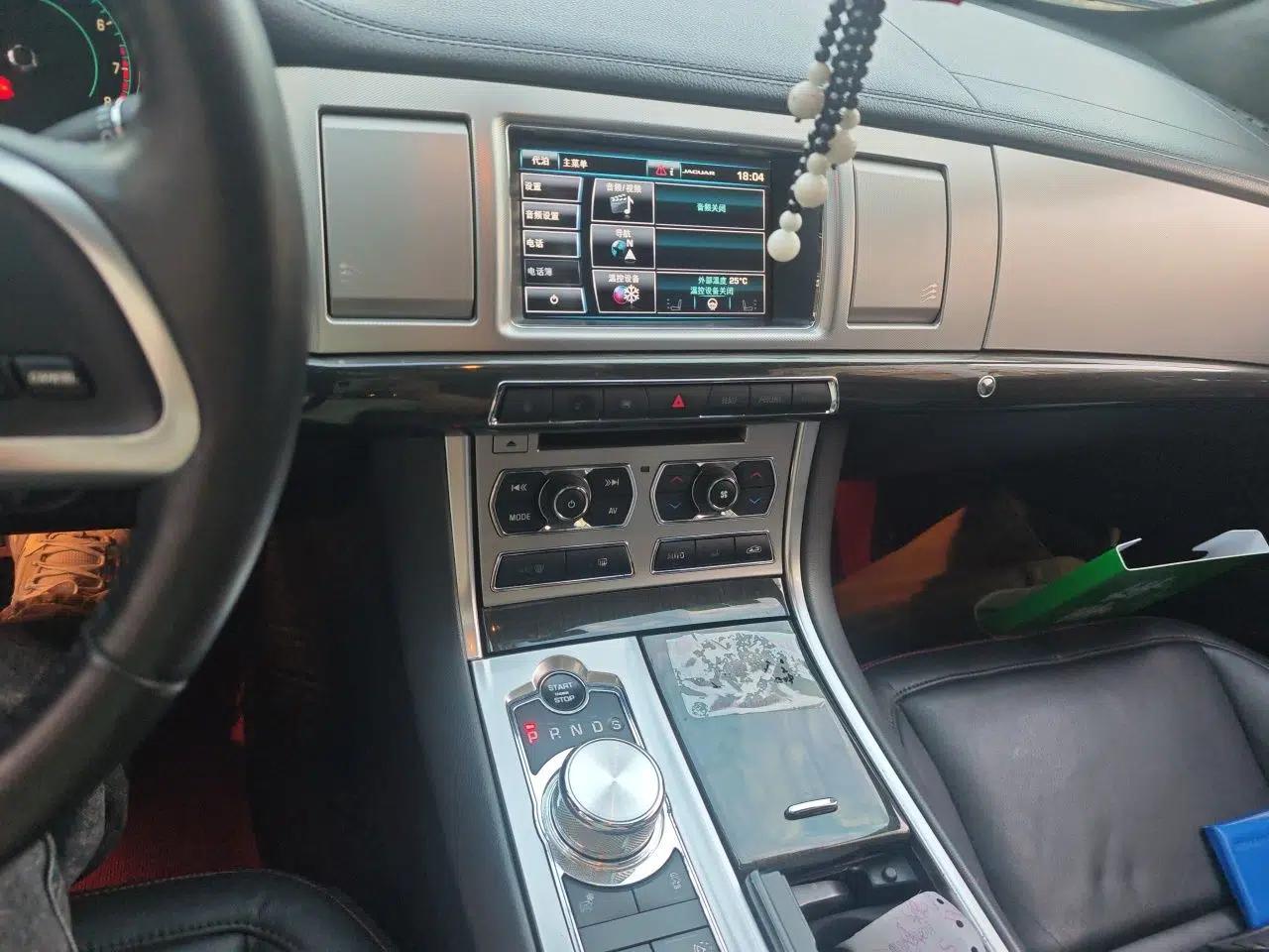 Jaguar XF 2014 XF 3.0 SC Luxury Edition — миниатюра 14