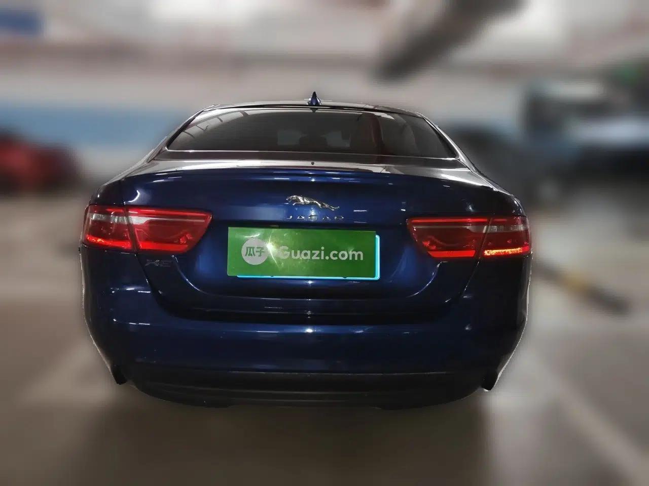 Jaguar XE 2017 2.0T 200 PS R-Sport — миниатюра 5
