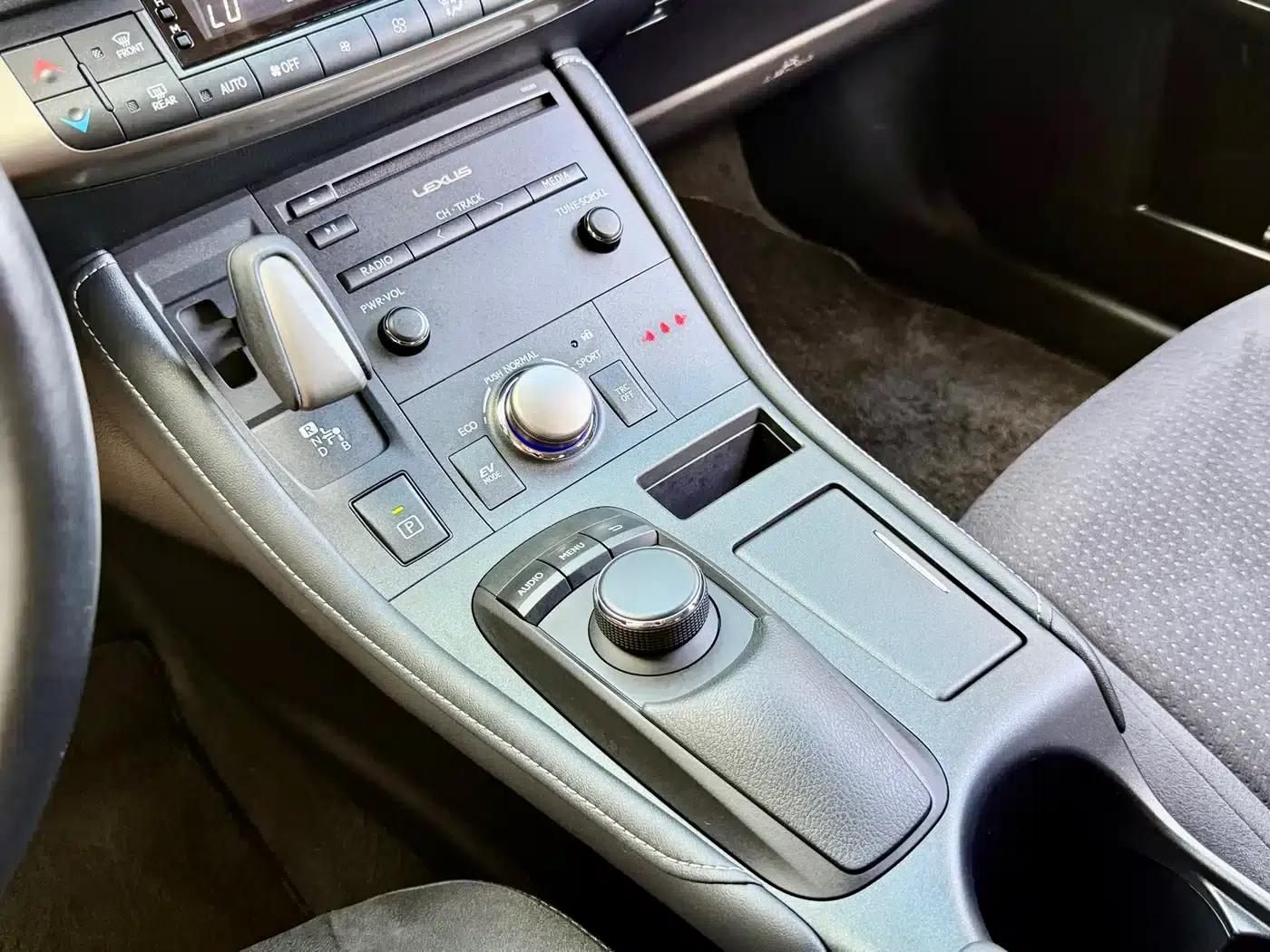 Lexus CT 2014 CT200h Comfort Edition (Single Color) — миниатюра 11