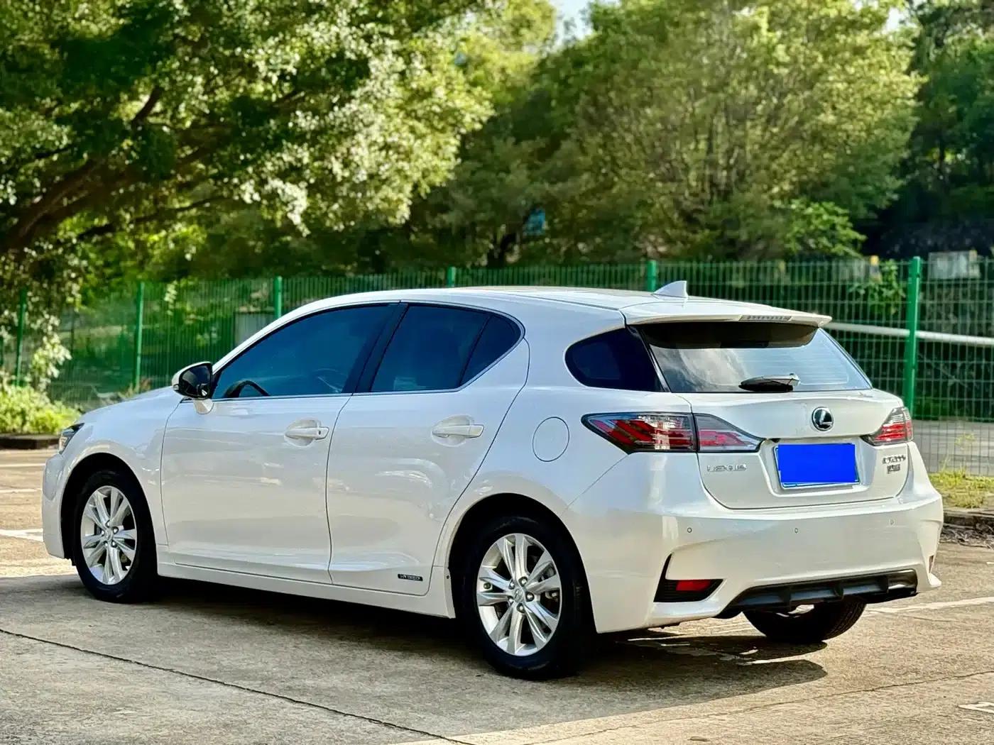 Lexus CT 2014 CT200h Comfort Edition (Single Color) — миниатюра 3