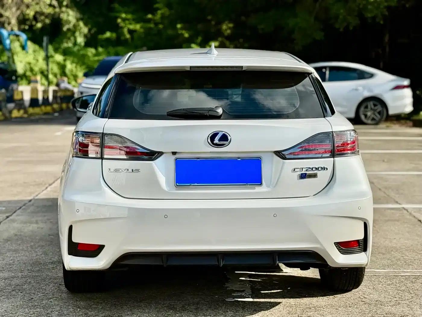 Lexus CT 2014 CT200h Comfort Edition (Single Color) — миниатюра 4