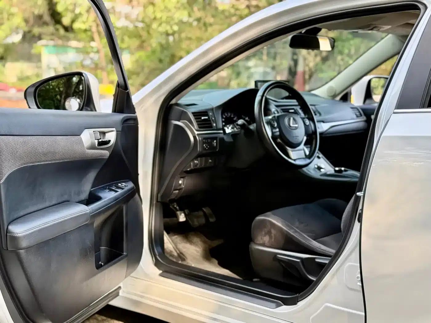 Lexus CT 2014 CT200h Comfort Edition (Single Color) — миниатюра 8