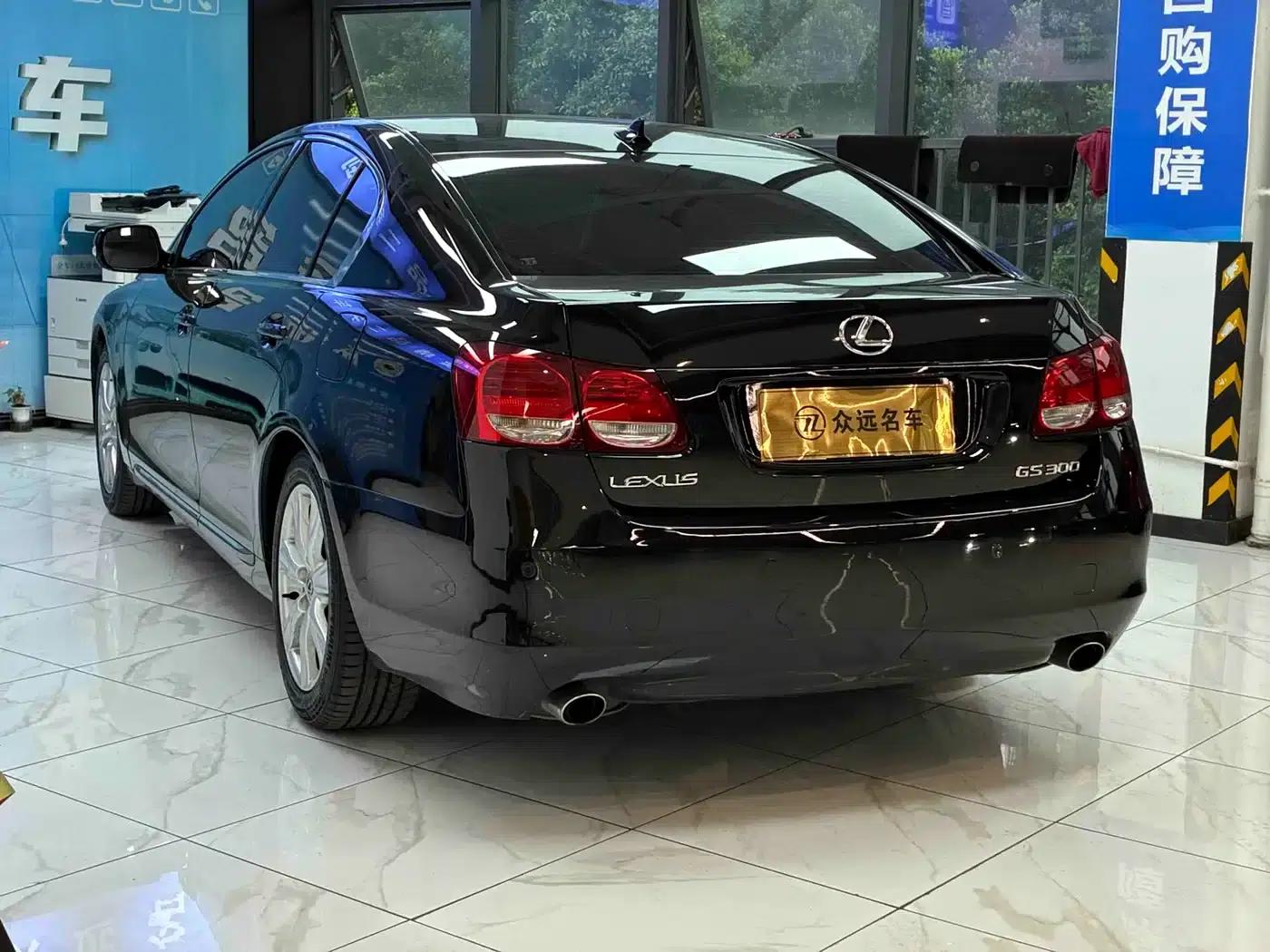Lexus GS 2010 300 — миниатюра 14