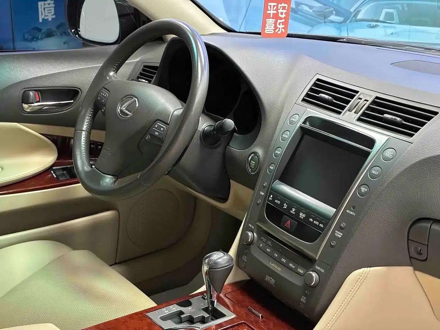 Lexus GS 2010 300 — миниатюра 6