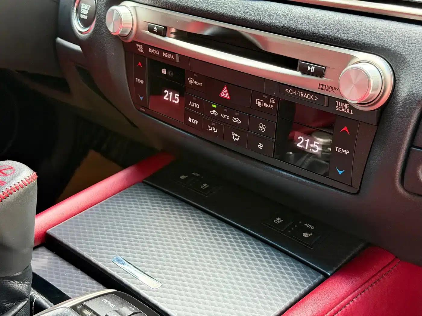 2017 Lexus GS 300 F SPORT — миниатюра 12