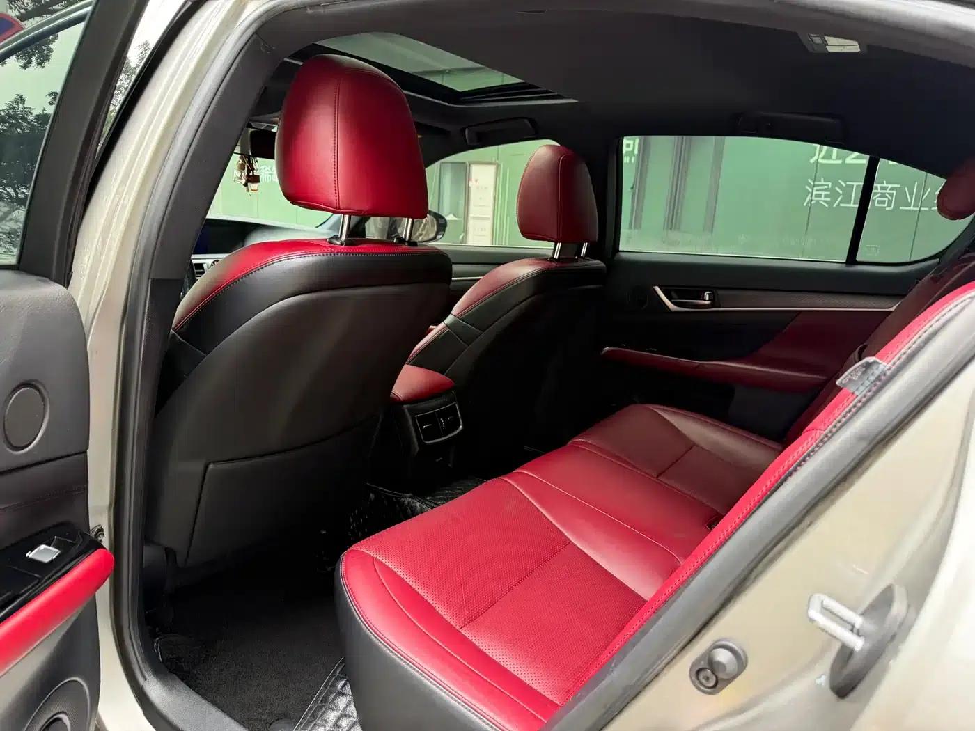 2017 Lexus GS 300 F SPORT — миниатюра 6