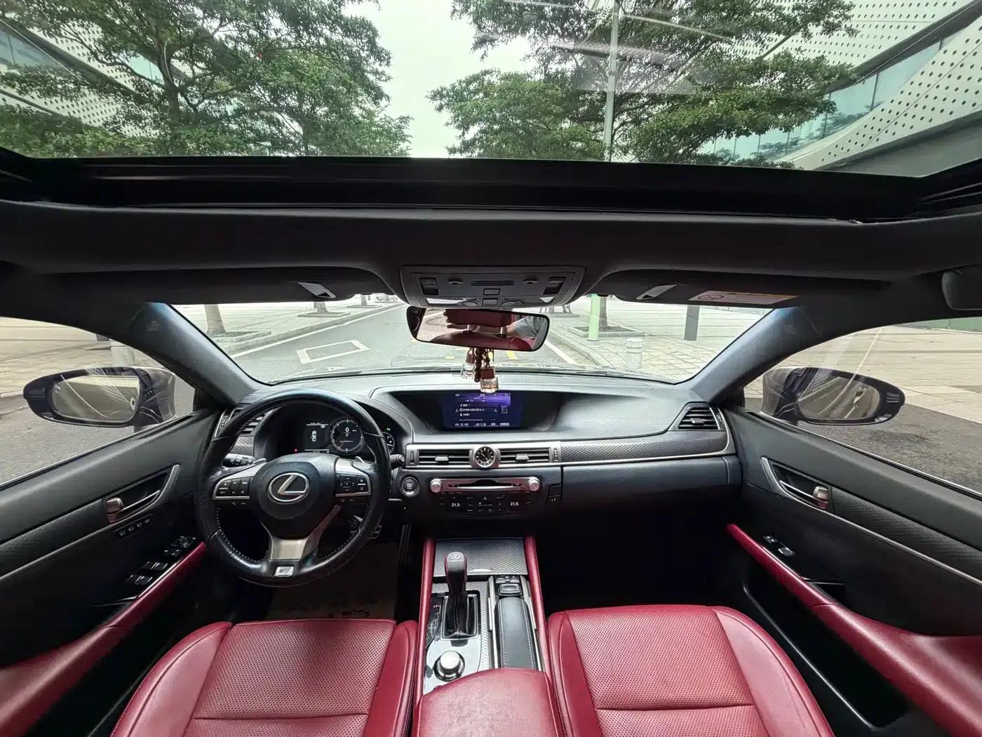 2017 Lexus GS 300 F SPORT — миниатюра 7