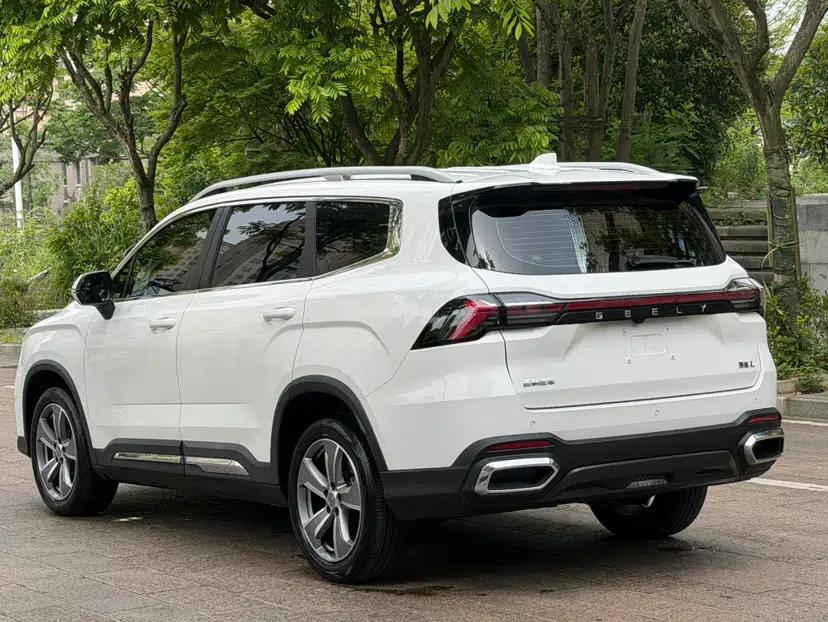 Geely Auto Haoyue L 2023 2.0T DCT Luxury Version — миниатюра 4