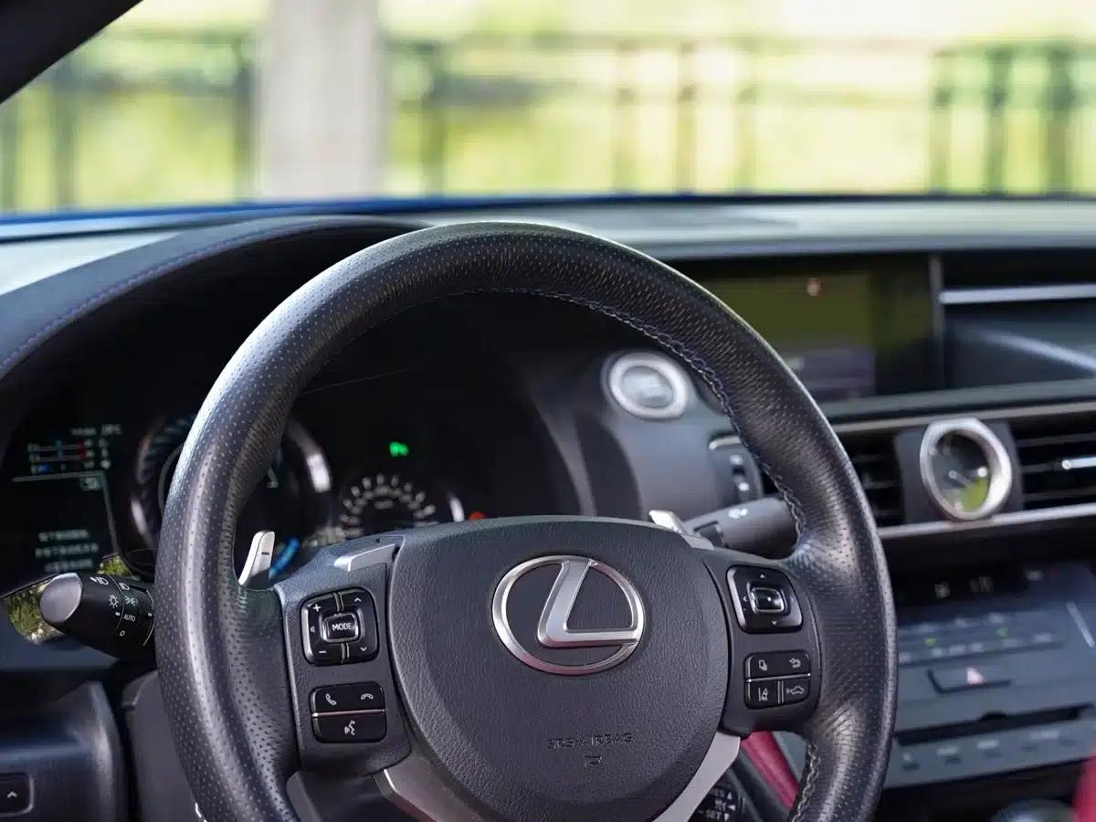 Lexus RC F 2015 F 5.0L Pinnacle Edition — миниатюра 9