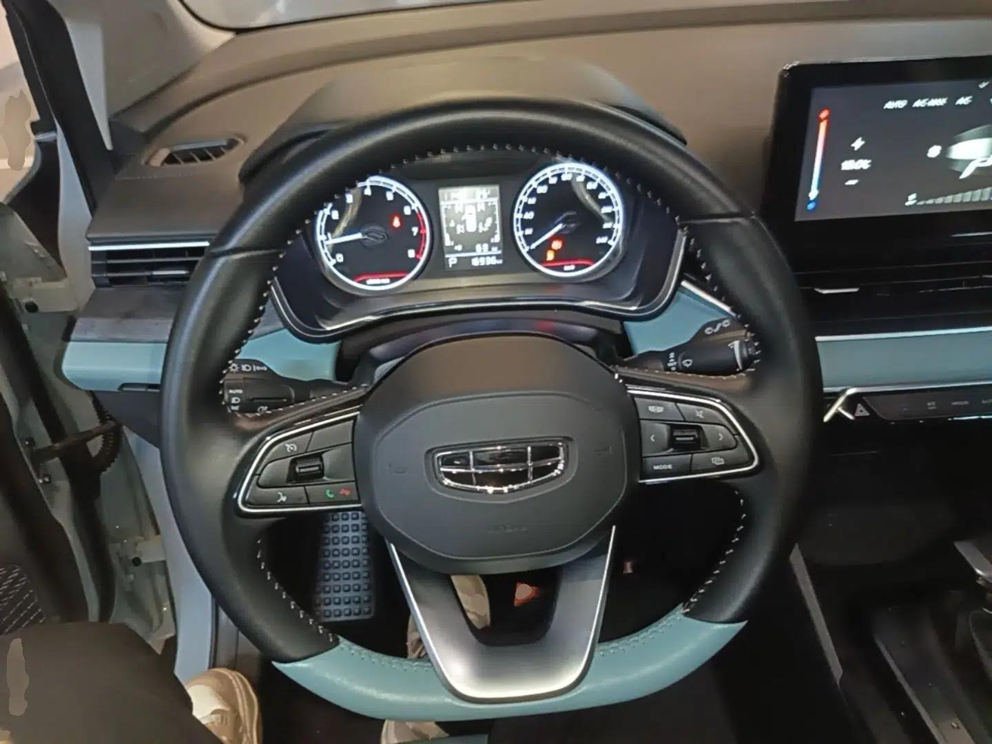 Geely Auto Emgrand S 2022 1.4T CVT Crossover Player Edition — миниатюра 13