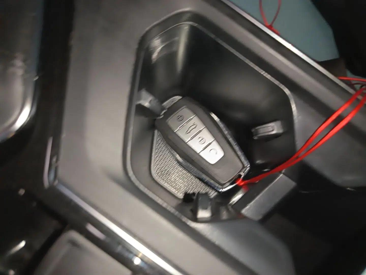 Geely Auto Emgrand S 2022 1.4T CVT Crossover Player Edition — миниатюра 22
