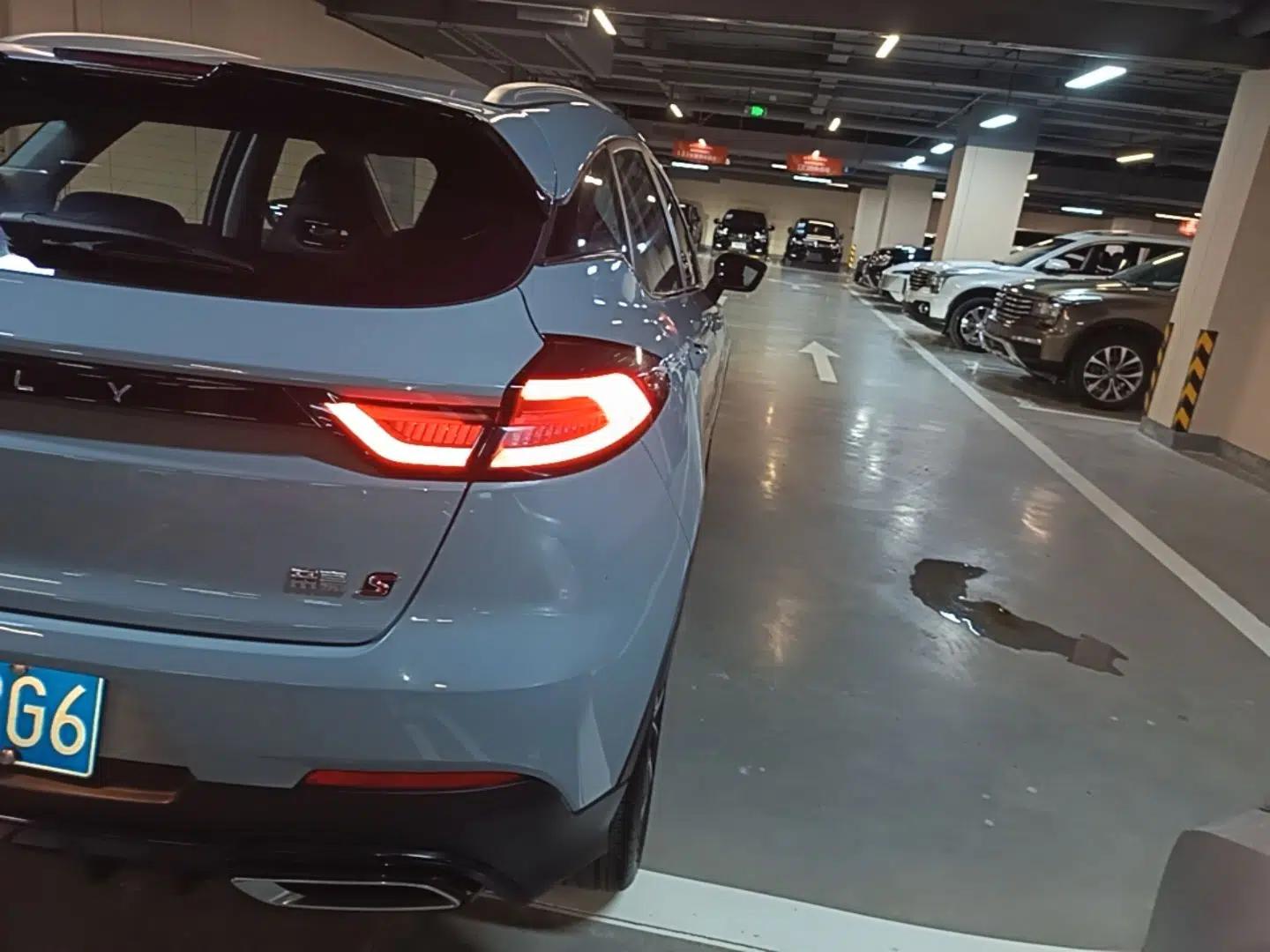 Geely Auto Emgrand S 2022 1.4T CVT Crossover Player Edition — миниатюра 8
