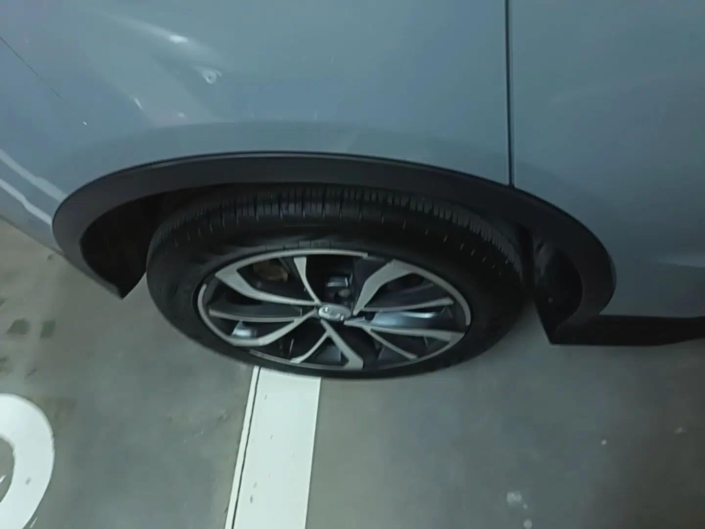 Geely Auto Emgrand S 2022 1.4T CVT Crossover Player Edition — миниатюра 10