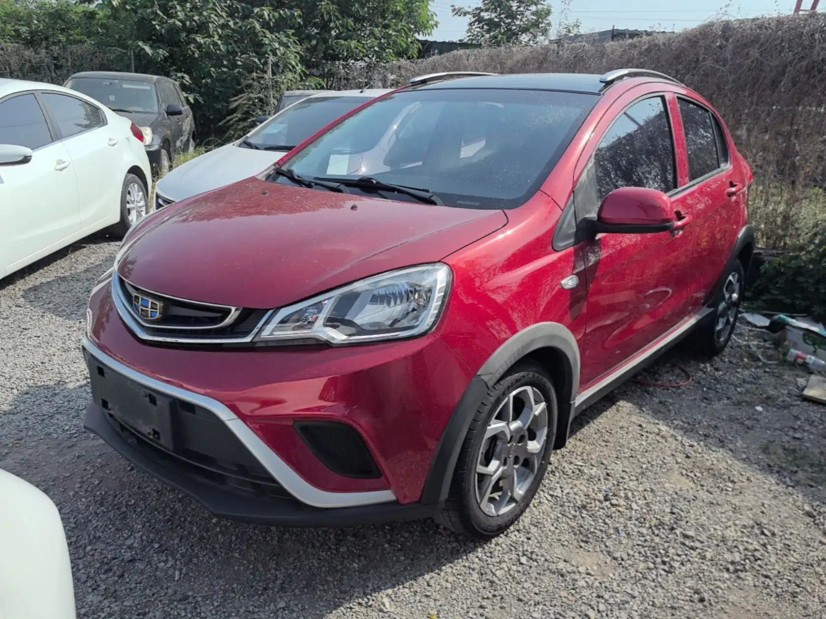 Geely Auto Vision X1 2017 1.3L Manual Frenzy Edition — миниатюра 1
