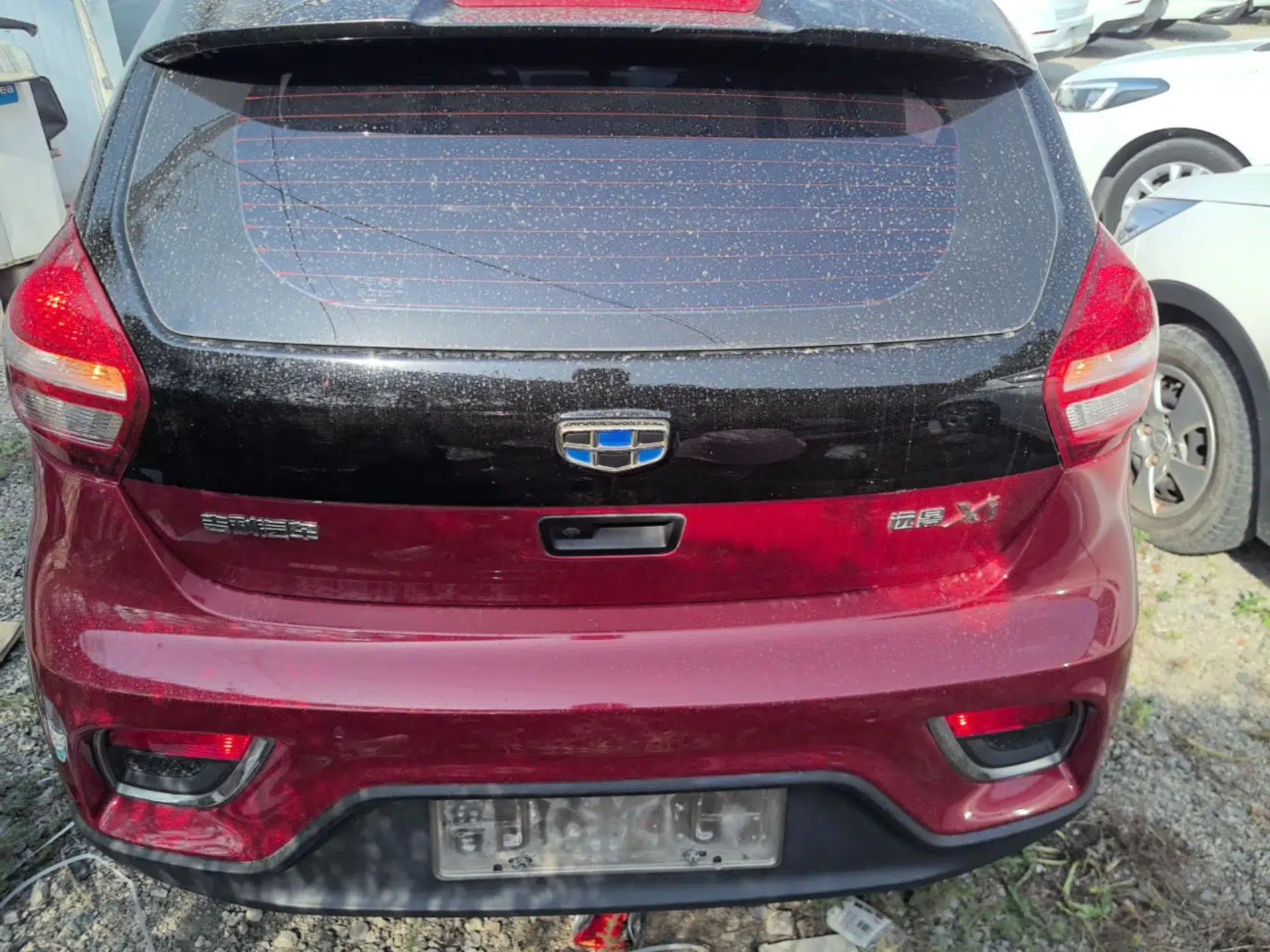 Geely Auto Vision X1 2017 1.3L Manual Frenzy Edition — миниатюра 5