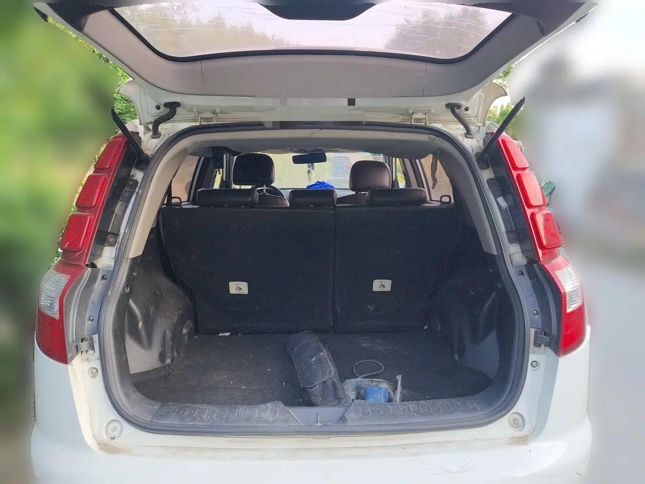 Geely Auto GX7 2015 Classic Edition 1.8L Manual Elite Model China V Standard — миниатюра 20