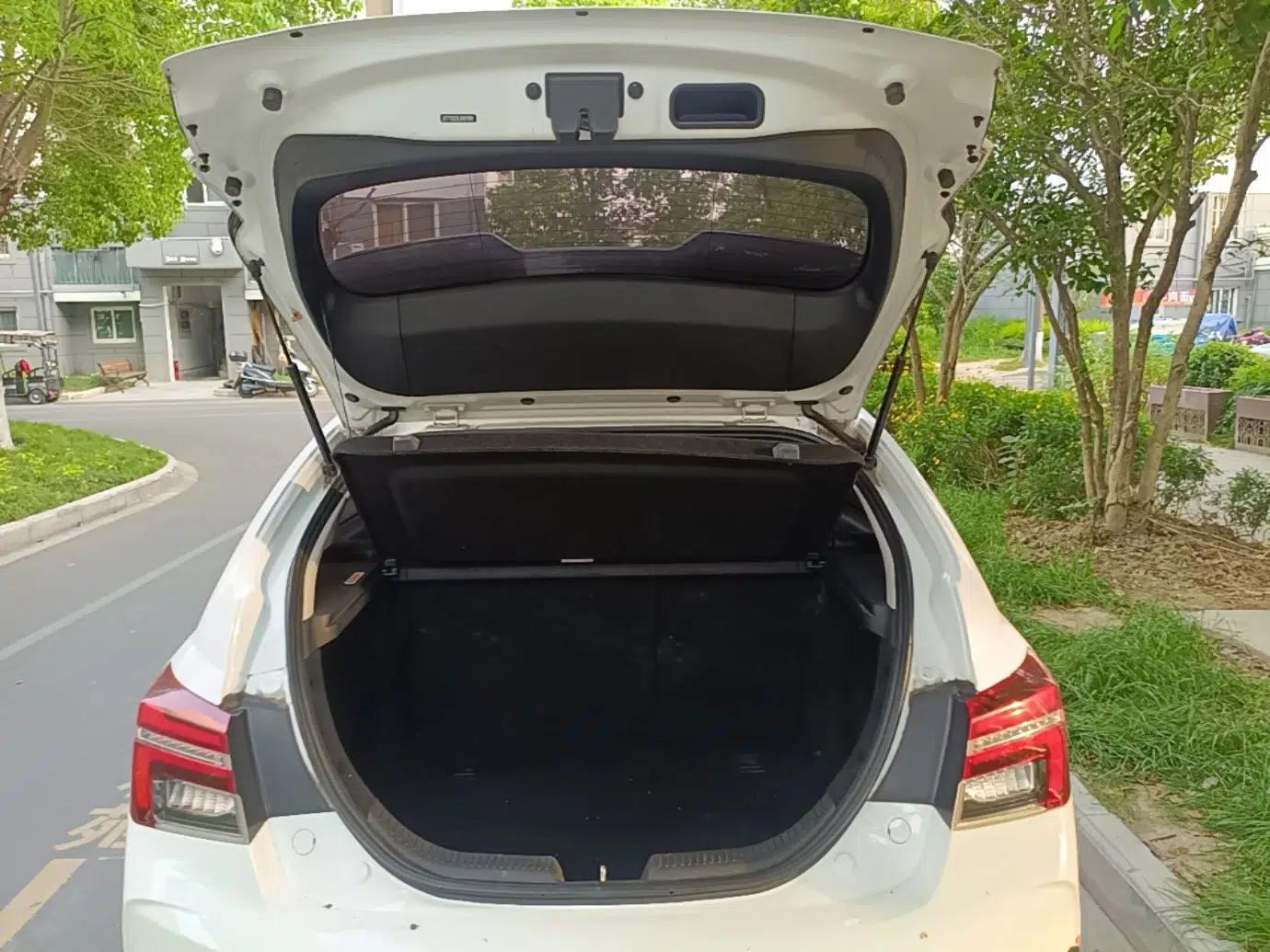 Geely Auto Vision S1 2019 Upgraded Model 1.5L CVT Asian Games Edition — миниатюра 22