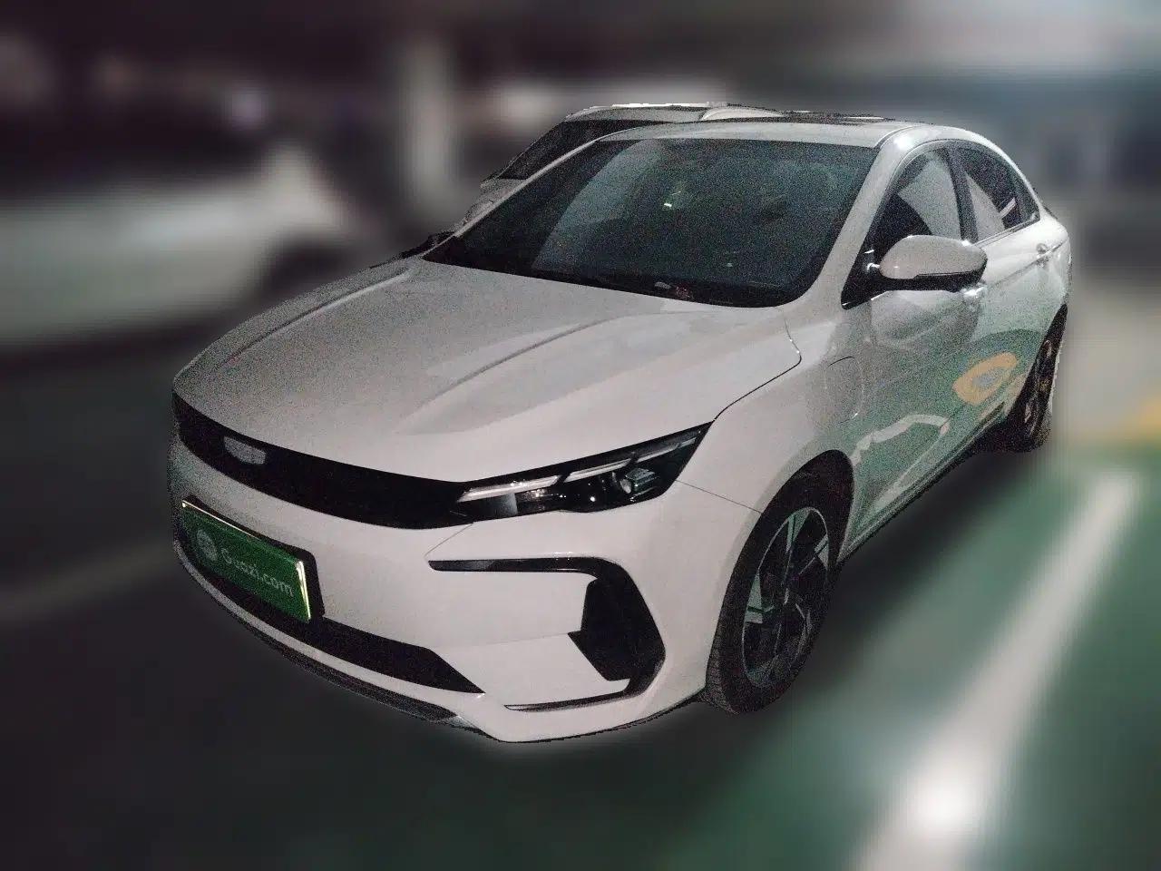 Geely Auto Emgrand L HiP 2024 Longteng Edition 1.5TD-DHT Pro 100KM Excellence Model — миниатюра 1