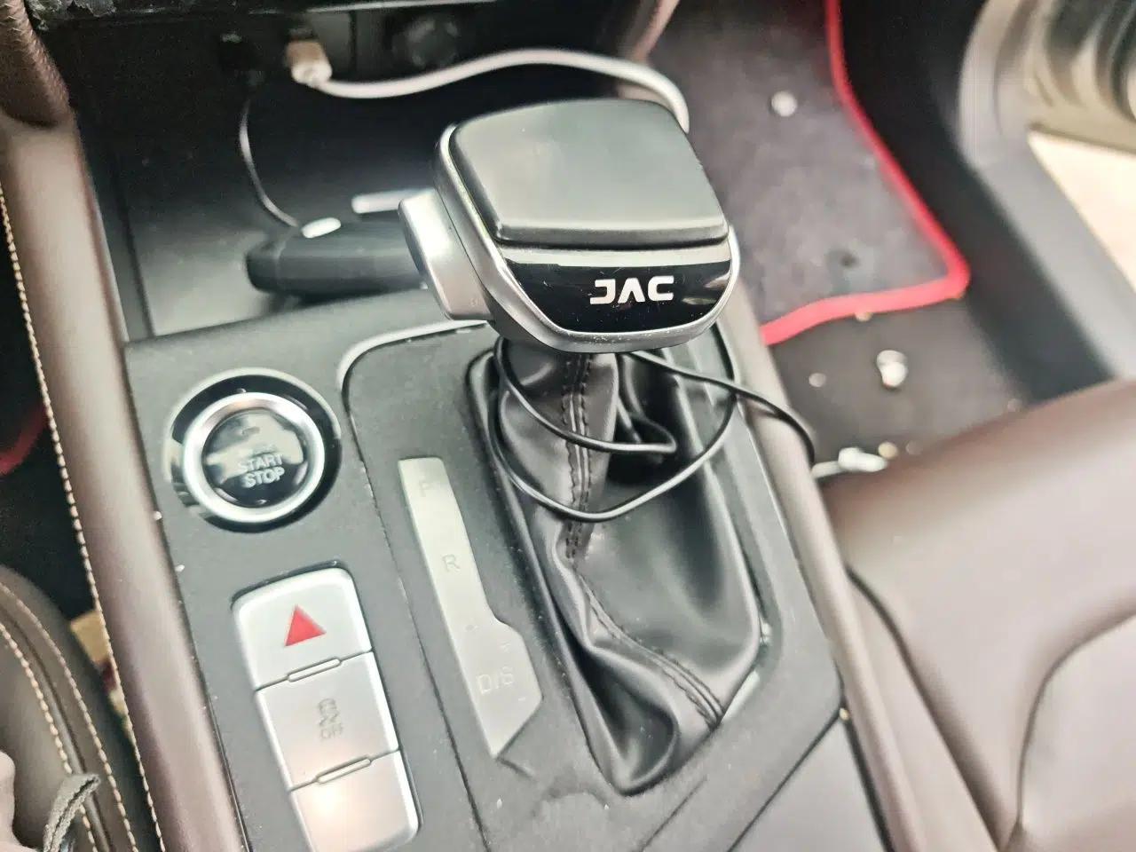 JAC Group J7 2020 1.5T CVT Superior Trim — миниатюра 13