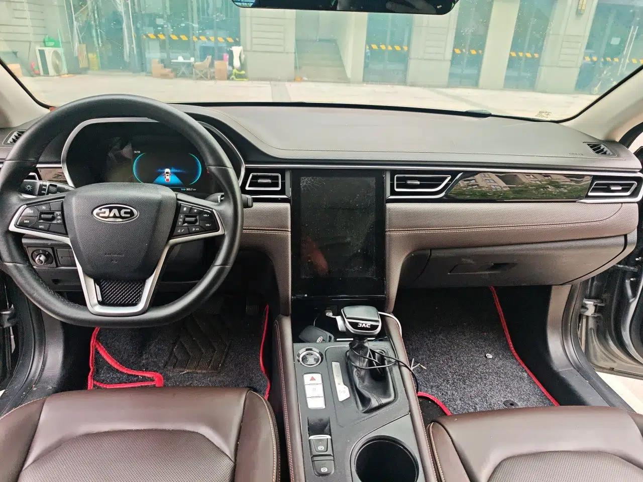 JAC Group J7 2020 1.5T CVT Superior Trim — миниатюра 18