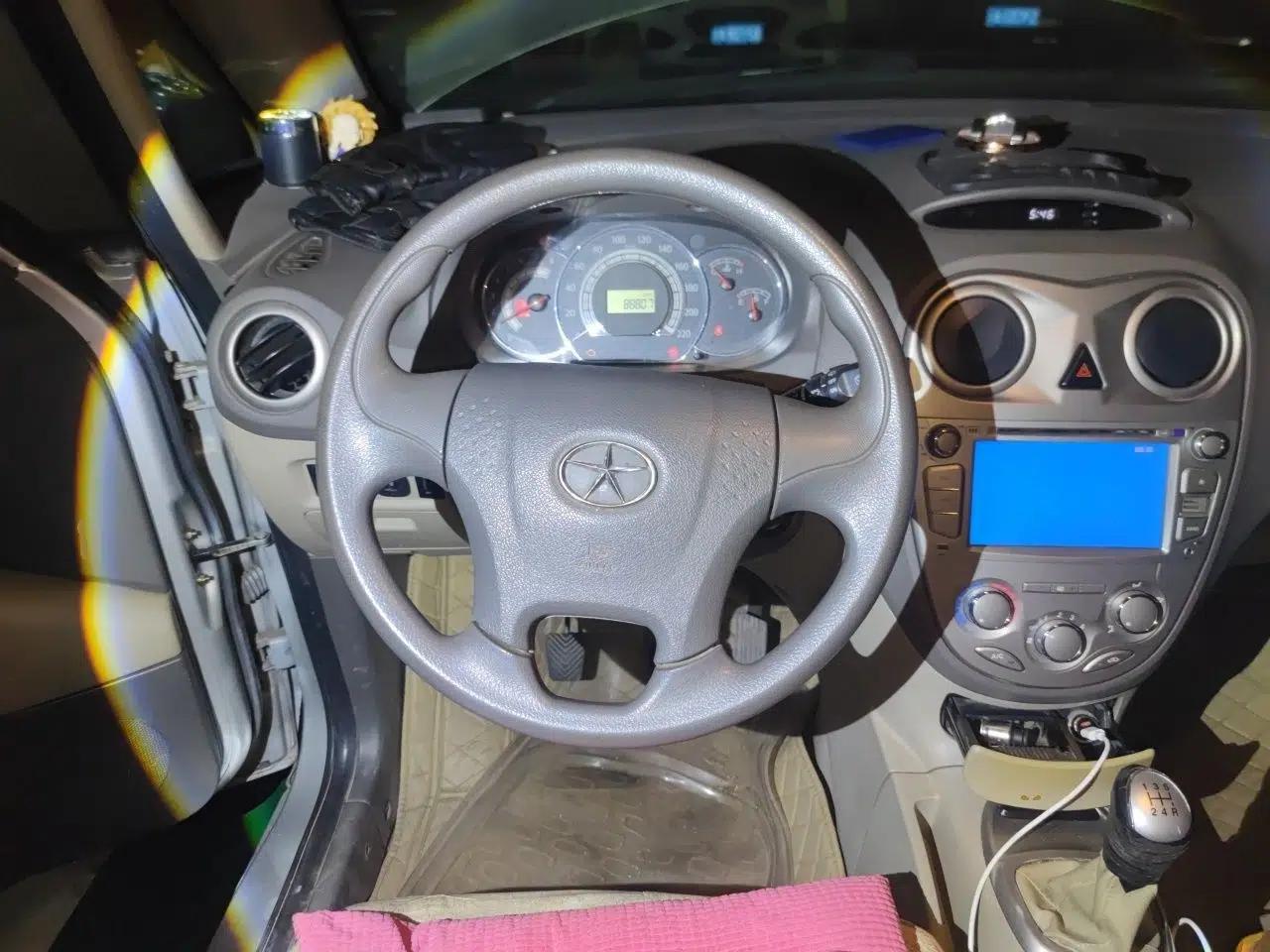 JAC Group Refine M2 2012 1.8L MT Elite Sporty 7-Seater — миниатюра 11
