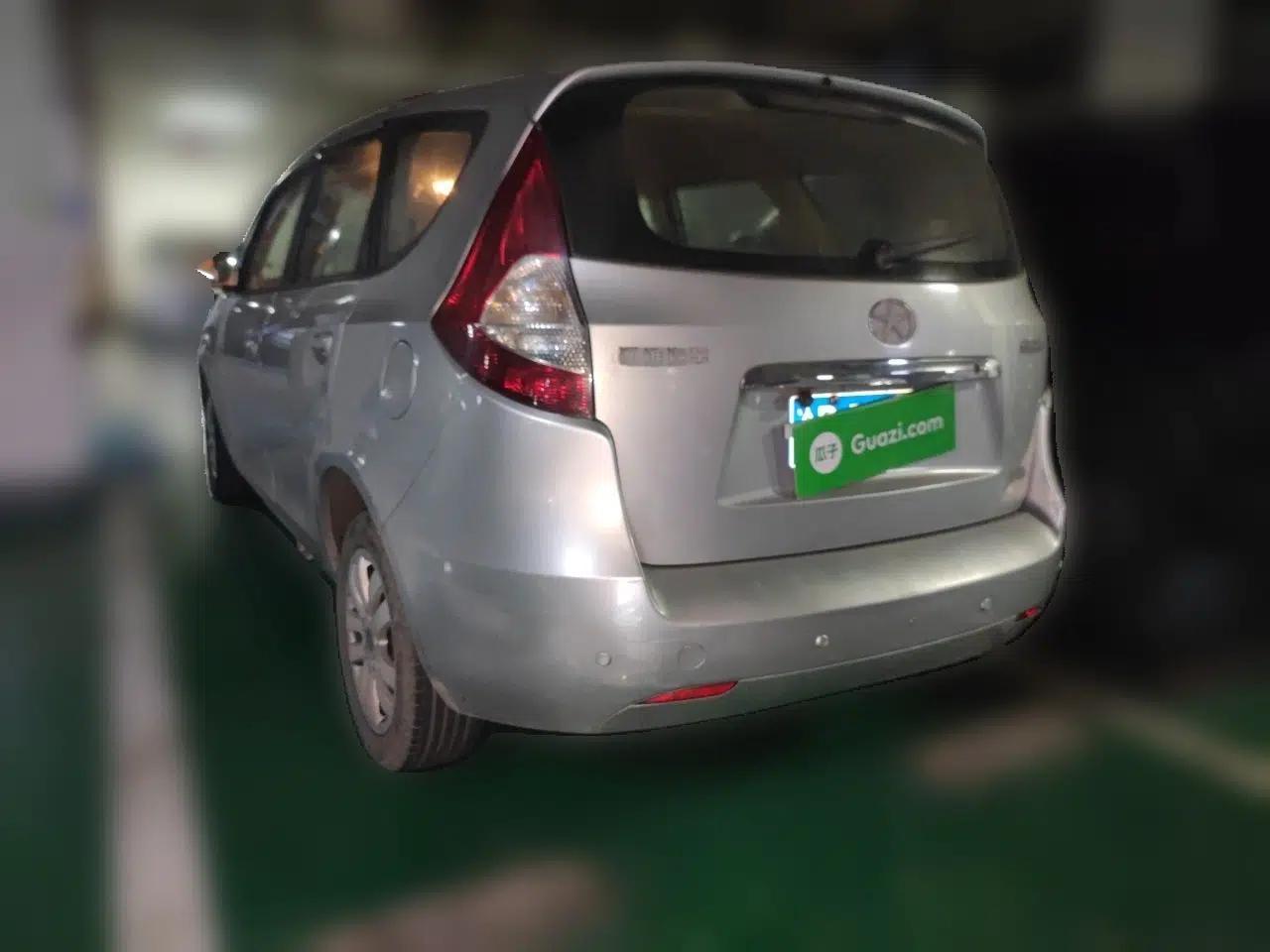 JAC Group Refine M2 2012 1.8L MT Elite Sporty 7-Seater — миниатюра 4