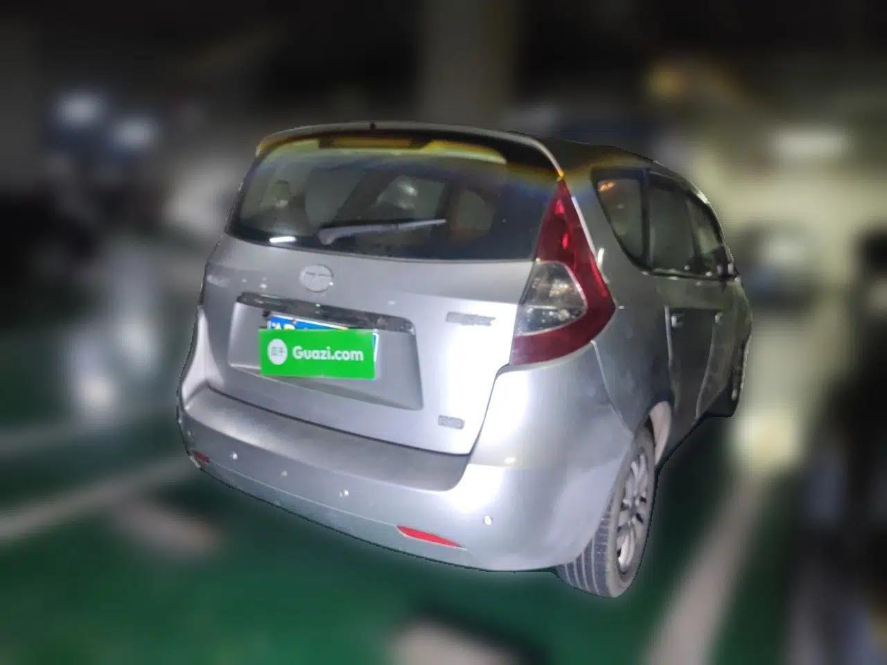 JAC Group Refine M2 2012 1.8L MT Elite Sporty 7-Seater — миниатюра 6
