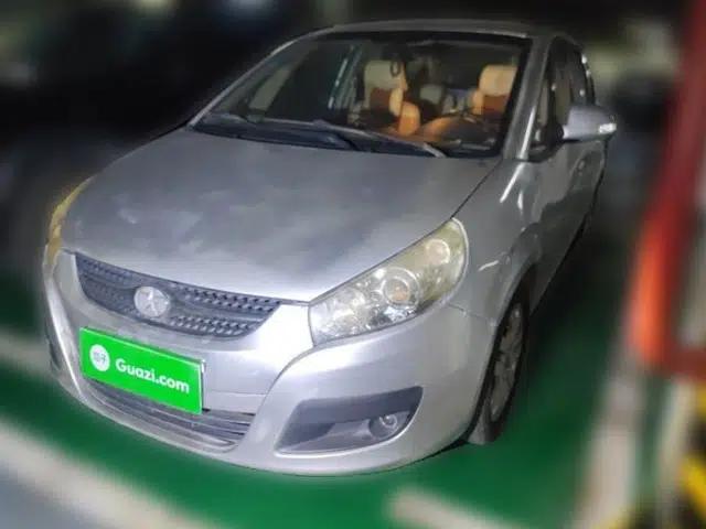 JAC Group Refine M2 2012 1.8L MT Elite Sporty 7-Seater