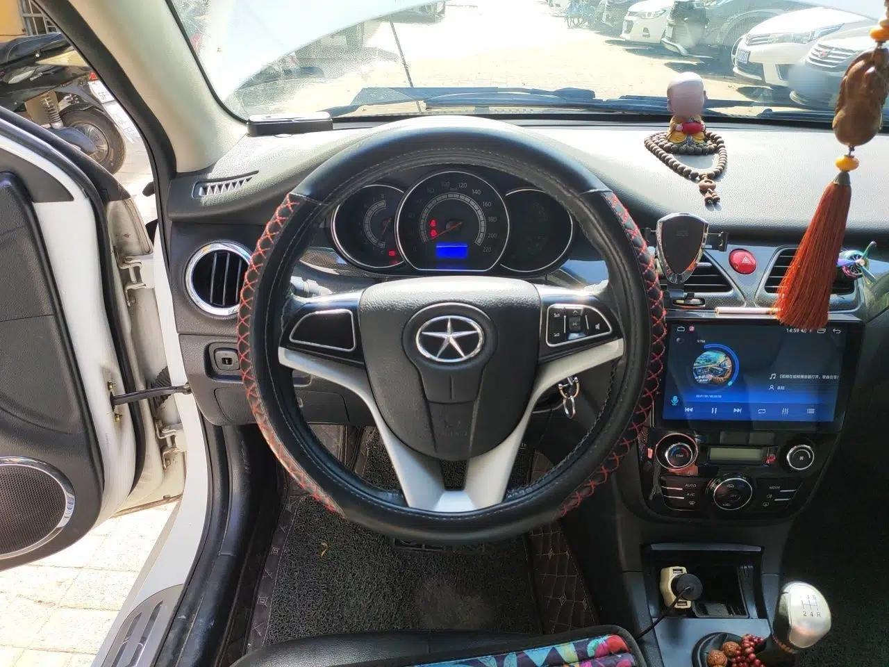 JAC Group Heyue 2012 1.5L Manual Luxury Sport Edition — миниатюра 11