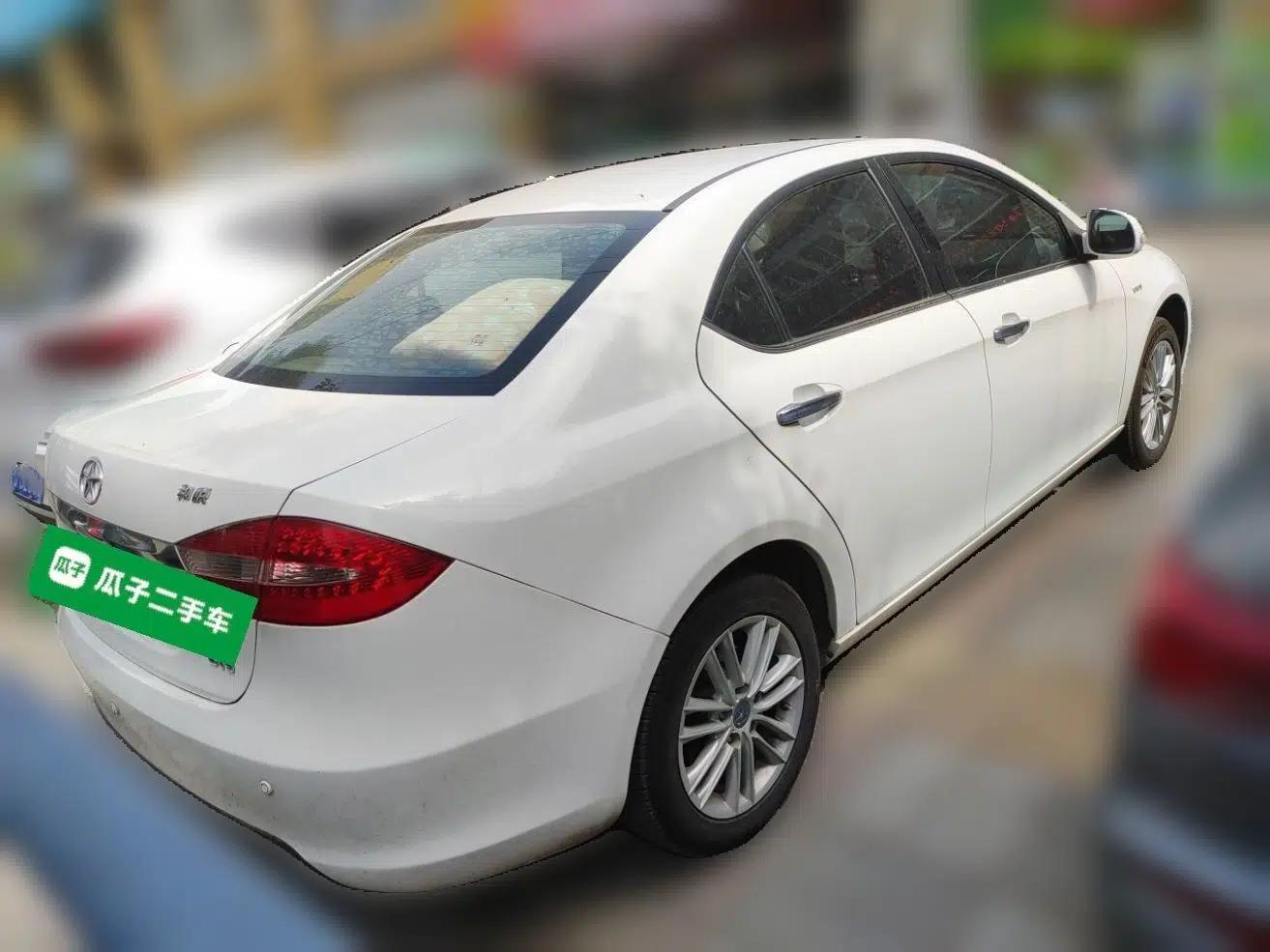 JAC Group Heyue 2012 1.5L Manual Luxury Sport Edition — миниатюра 6
