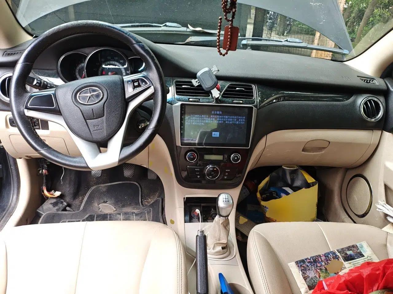 JAC Group Heyue 2012 1.5L Manual Business Zunyi Trim — миниатюра 10