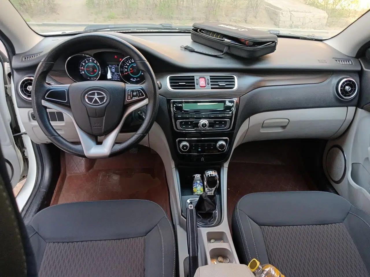 JAC Group Heyue 2014 1.5L Manual Comfort Model China IV Standard — миниатюра 10