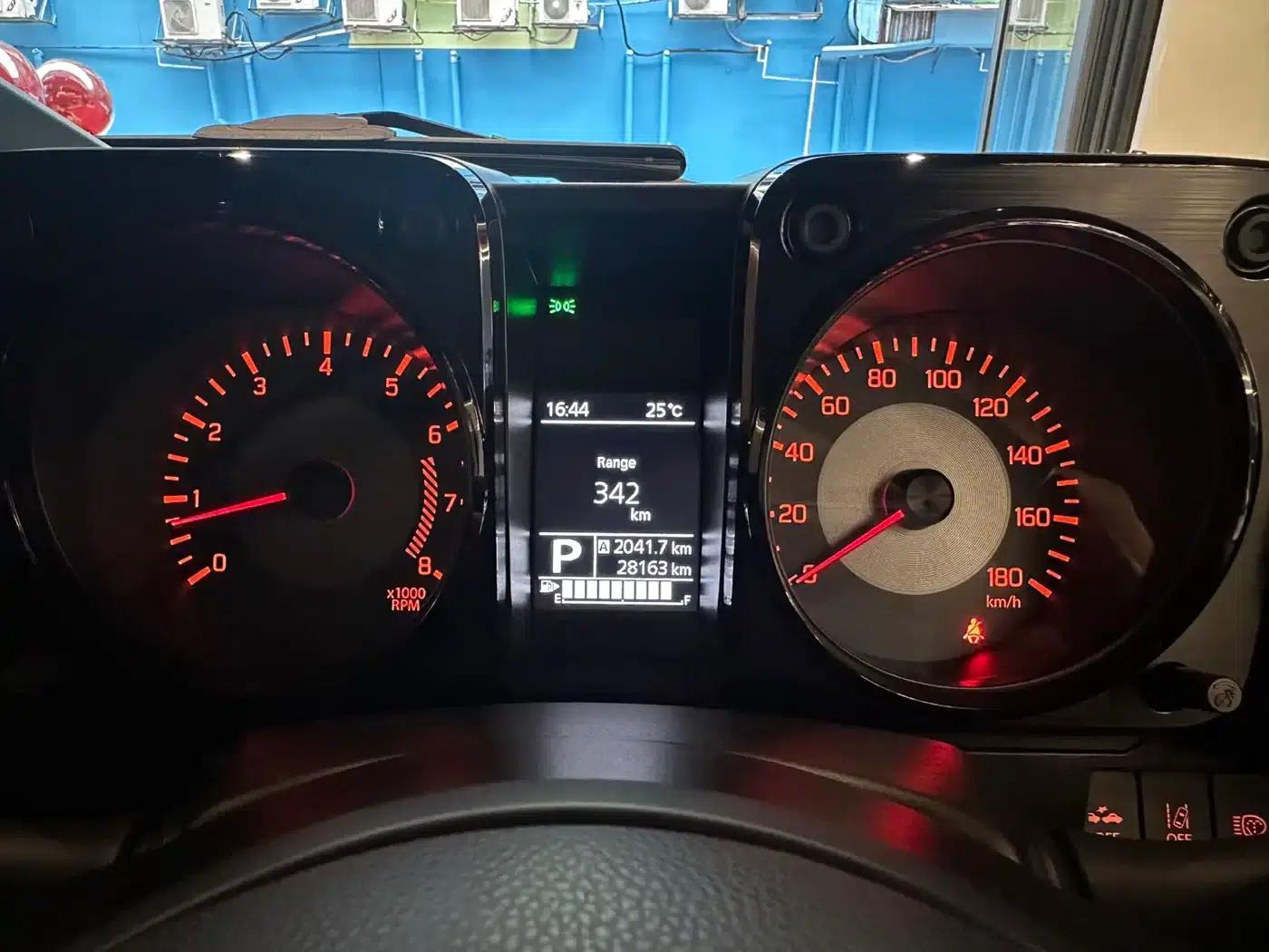 Jimny (Imported) 2020 Model 1.5L Automatic — миниатюра 10